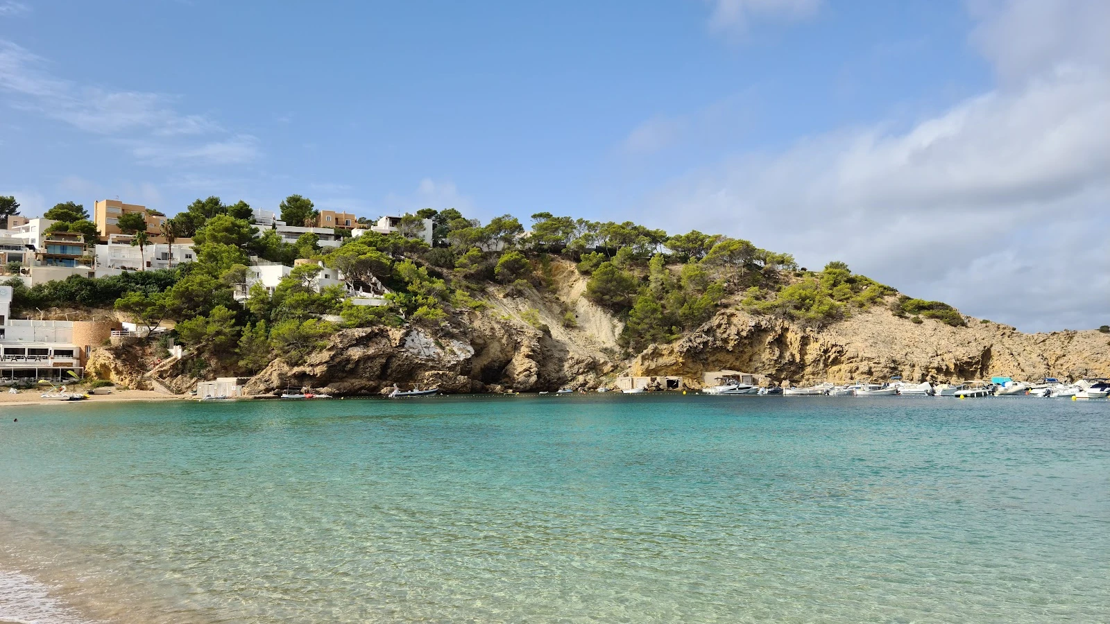 Location de cabriolet Ibiza été - route côtière près d'Es Vedra